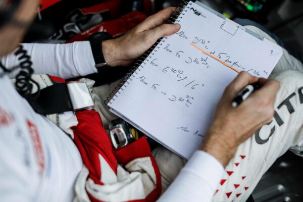 Official World Champion Notebook Mini A5 - Afbeelding 4